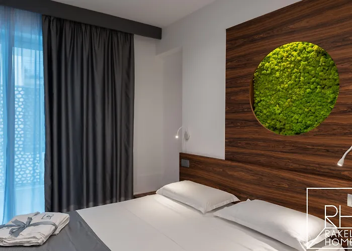 B&B Rakel Home